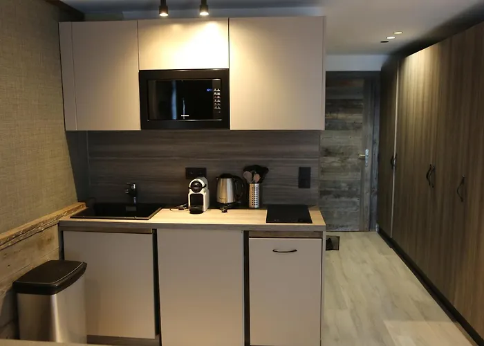 Val Tho - New - In - Near Slalom Daire Val Thorens